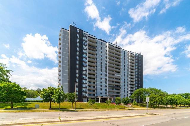 ph1 - 2055 Upper Middle Rd, Condo with 3 bedrooms, 2 bathrooms and 1 parking in Burlington ON | Card Image
