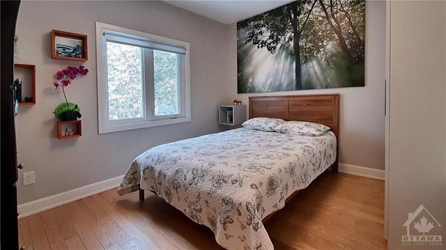 80 Bellwood Avenue, Home with 3 bedrooms, 3 bathrooms and 1 parking in Ottawa ON | Image 22