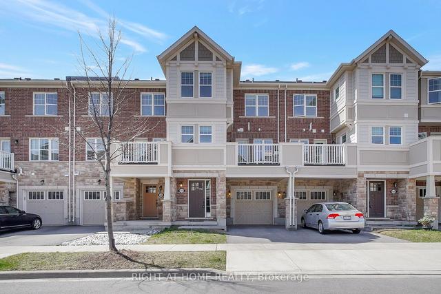 3090 Mistletoe Gdns, House attached with 2 bedrooms, 3 bathrooms and 2 parking in Oakville ON | Image 1