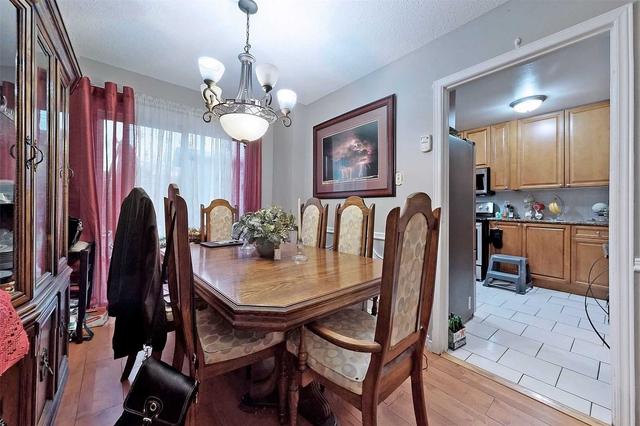 931 Gentry Cres, House semidetached with 3 bedrooms, 2 bathrooms and 3 parking in Oshawa ON | Image 6