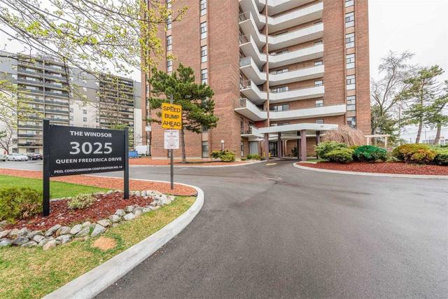 501 - 3025 Queen Frederica Dr, Condo with 3 bedrooms, 2 bathrooms and 1 parking in Mississauga ON | Image 12