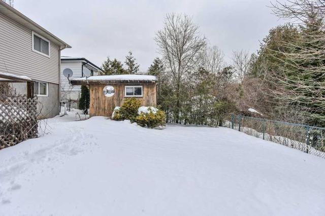 86 Hahn Ave, House detached with 3 bedrooms, 2 bathrooms and 3 parking in Cambridge ON | Image 28