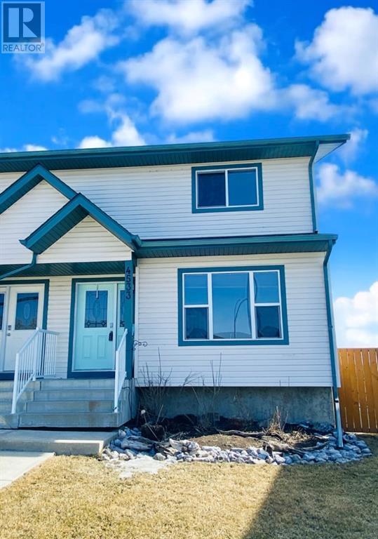 4533 - 44 Avenue Close, House semidetached with 3 bedrooms, 1 bathrooms and null parking in Rocky Mountain House AB | Card Image