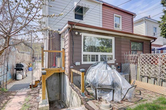 991 Carlaw Ave, House semidetached with 3 bedrooms, 2 bathrooms and 3 parking in Toronto ON | Image 31