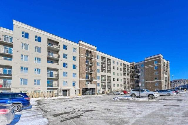 619 - 610 Farmstead Dr, Condo with 2 bedrooms, 2 bathrooms and 2 parking in Milton ON | Image 12