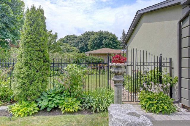1480 Clarkson Rd N, House detached with 3 bedrooms, 3 bathrooms and 12 parking in Mississauga ON | Image 20
