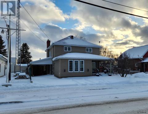 76 Fourth Ave, House detached with 4 bedrooms, 1 bathrooms and null parking in Englehart ON | Card Image