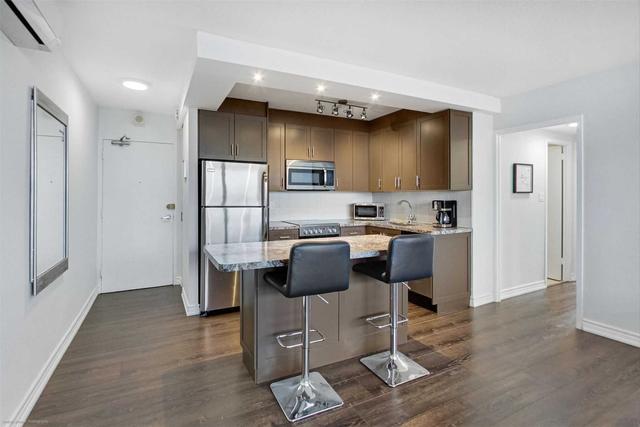 1816 - 40 Homewood Ave, Condo with 2 bedrooms, 1 bathrooms and 1 parking in Toronto ON | Image 22