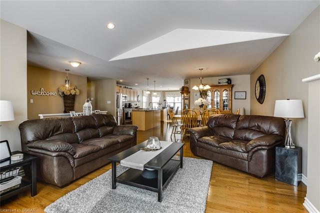 100 Arlynn Crescent, House detached with 3 bedrooms, 1 bathrooms and 8 parking in Penetanguishene ON | Image 5
