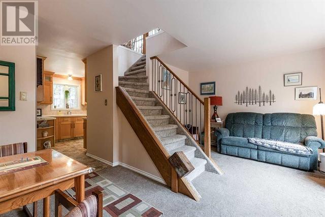 102 Acadia Crescent, House detached with 3 bedrooms, 2 bathrooms and 6 parking in Cypress County AB | Image 15