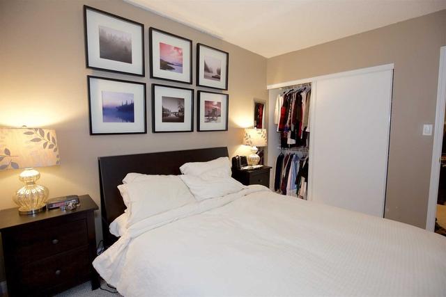 1108 - 5 Everson Dr, Townhouse with 2 bedrooms, 2 bathrooms and 1 parking in Toronto ON | Image 10