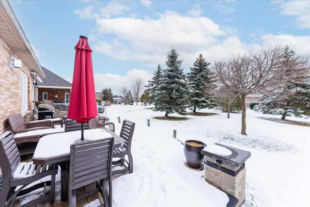 358 Waterbury Cres, House detached with 2 bedrooms, 3 bathrooms and 5 parking in Scugog ON | Image 22