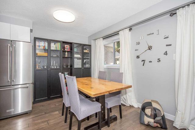 138 - 1520 Lancaster Dr, Townhouse with 3 bedrooms, 2 bathrooms and 1 parking in Oakville ON | Image 5