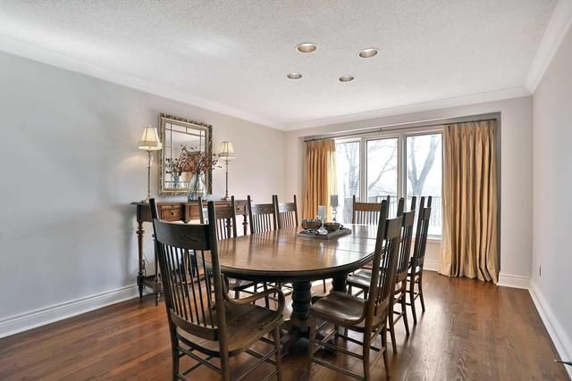2418 Old Carriage Rd, House detached with 4 bedrooms, 5 bathrooms and 4 parking in Mississauga ON | Image 7