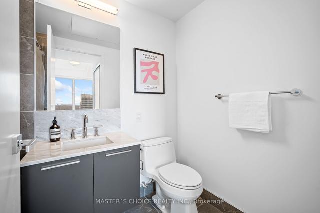3313 - 3 Gloucester St, Condo with 2 bedrooms, 2 bathrooms and 0 parking in Toronto ON | Image 13