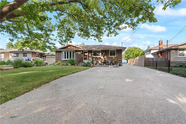68 Prince Charles Drive, House detached with 4 bedrooms, 2 bathrooms and 6 parking in St. Catharines ON | Image 34