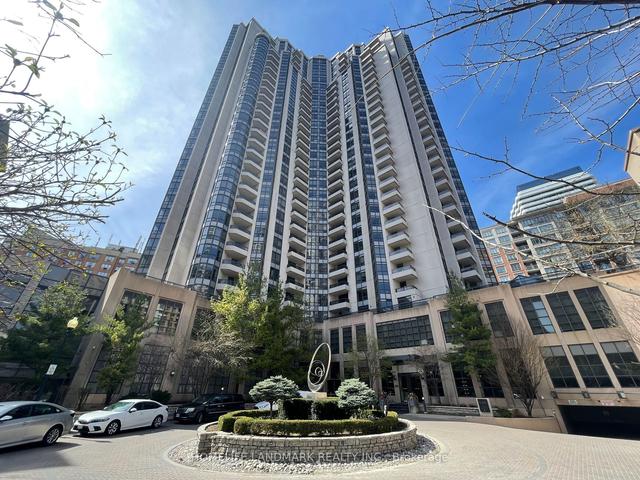 1119 - 500 Doris Ave, Condo with 2 bedrooms, 2 bathrooms and 1 parking in Toronto ON | Image 1