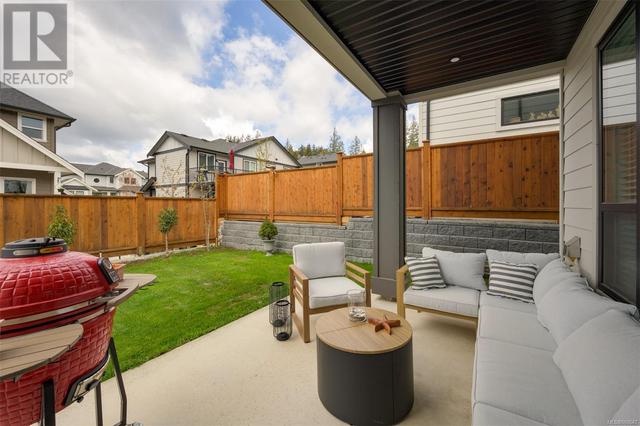 Covered patio and  fully fenced back yard | Image 25