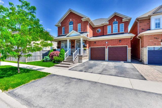 1062 Mccuaig Dr, House detached with 4 bedrooms, 4 bathrooms and 4 parking in Milton ON | Image 1