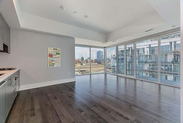 1001 - 29 Queens Quay E, Condo with 2 bedrooms, 2 bathrooms and 1 parking in Toronto ON | Image 5