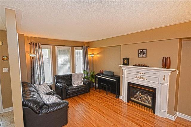 86 Castle Park Blvd, House semidetached with 3 bedrooms, 3 bathrooms and 2 parking in Vaughan ON | Image 13