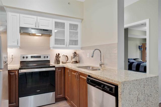 103 - 54 Koda St, Condo with 2 bedrooms, 2 bathrooms and 1 parking in Barrie ON | Image 18