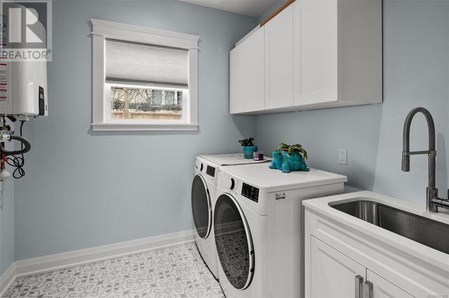 Laundry Room/HW on Demand | Image 20