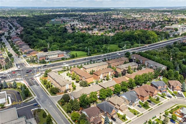 100 - 2 Clay Brick Court, House attached with 3 bedrooms, 1 bathrooms and 2 parking in Brampton ON | Image 33