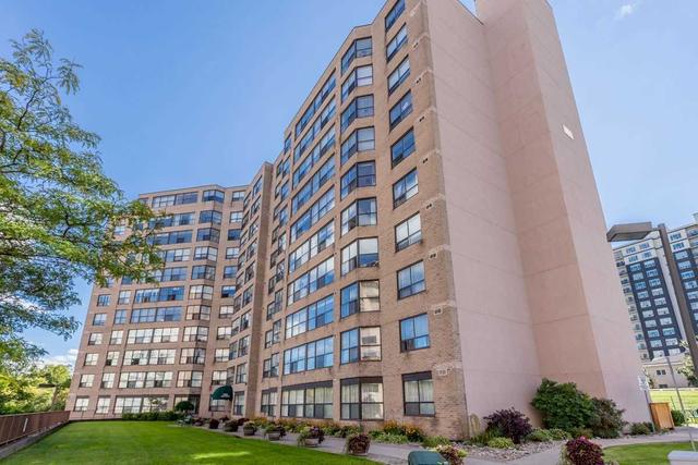 ph1 - 250 Davis Dr, Condo with 3 bedrooms, 2 bathrooms and 1 parking in Newmarket ON | Image 9