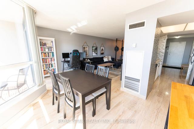 1608 - 3 Rowntree Rd, Condo with 2 bedrooms, 2 bathrooms and 1 parking in Toronto ON | Image 2