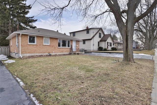 80 Gladstone Ave, House detached with 2 bedrooms, 2 bathrooms and 6 parking in London ON | Image 12