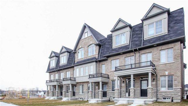 4566 16th Ave, House attached with 3 bedrooms, 3 bathrooms and 1 parking in Markham ON | Image 1