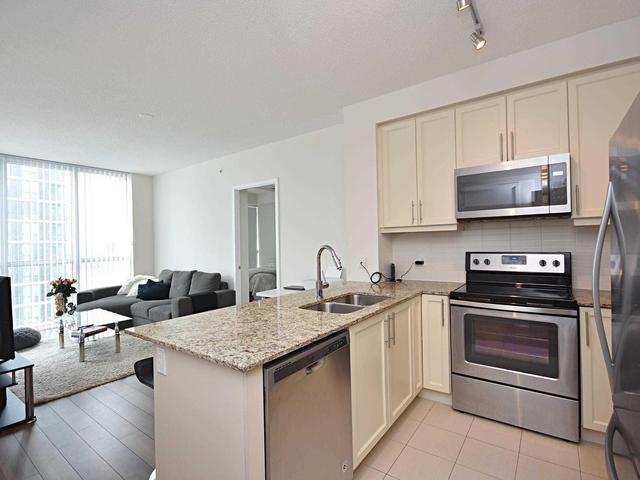 1208 - 3975 Grand Park Dr, Condo with 2 bedrooms, 2 bathrooms and 1 parking in Mississauga ON | Image 4