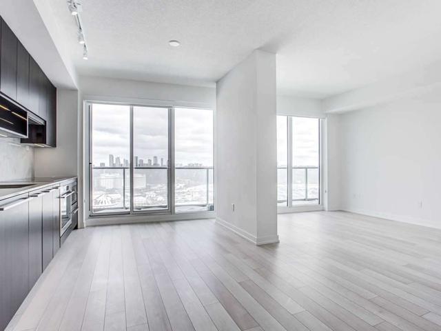 1611 - 117 Mcmahon Dr, Condo with 1 bedrooms, 1 bathrooms and 0 parking in Toronto ON | Image 20