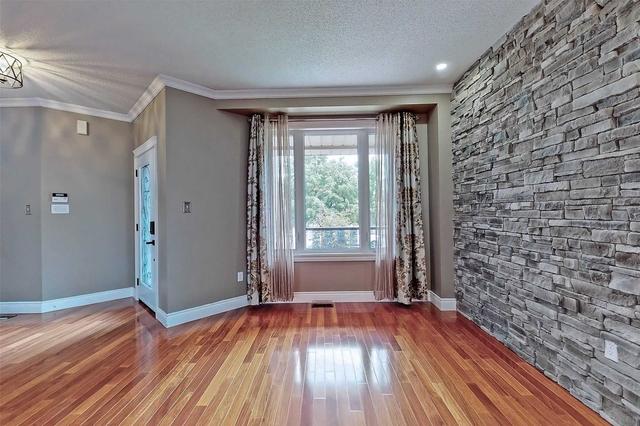 upper - 32 Stephanie Lane, House detached with 3 bedrooms, 3 bathrooms and 3 parking in Barrie ON | Image 38