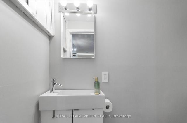 101 - 921 Burns St W, Townhouse with 3 bedrooms, 2 bathrooms and 2 parking in Whitby ON | Image 28