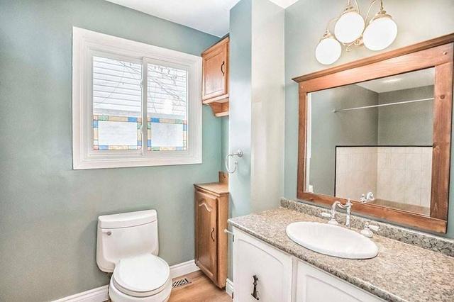 2809 Bucklepost Cres, House semidetached with 3 bedrooms, 2 bathrooms and 4 parking in Mississauga ON | Image 7
