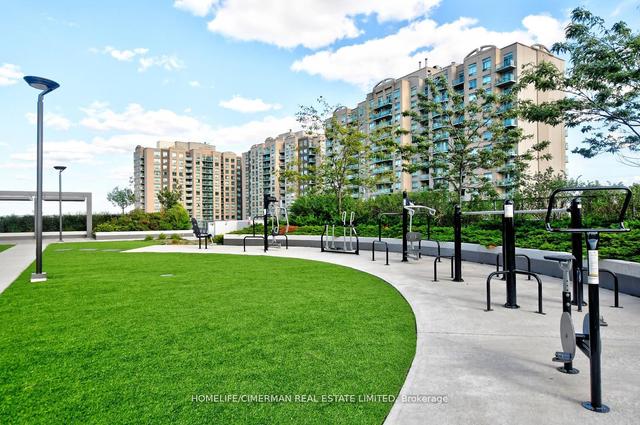 201 - 55 Oneida Cres, Condo with 2 bedrooms, 2 bathrooms and 1 parking in Richmond Hill ON | Image 12