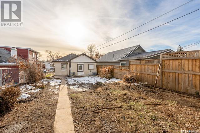 964 Athabasca Street W, House detached with 2 bedrooms, 1 bathrooms and null parking in Moose Jaw SK | Image 22