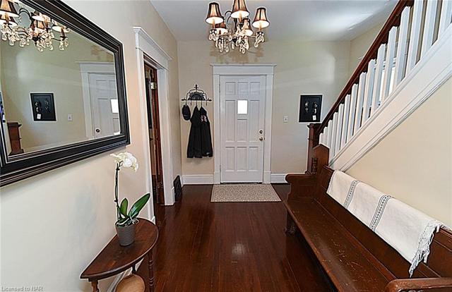 15 Vine Street, House detached with 3 bedrooms, 2 bathrooms and 4 parking in Thorold ON | Image 5