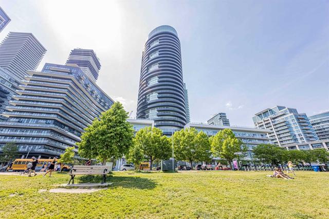 235 - 80 Marine Parade Dr, Condo with 2 bedrooms, 2 bathrooms and 1 parking in Toronto ON | Image 1