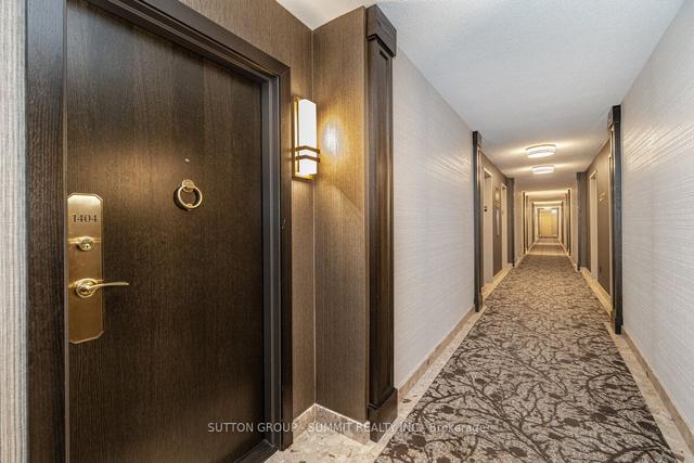 1404 - 820 Burnhamthorpe Rd, Condo with 2 bedrooms, 2 bathrooms and 2 parking in Toronto ON | Image 39