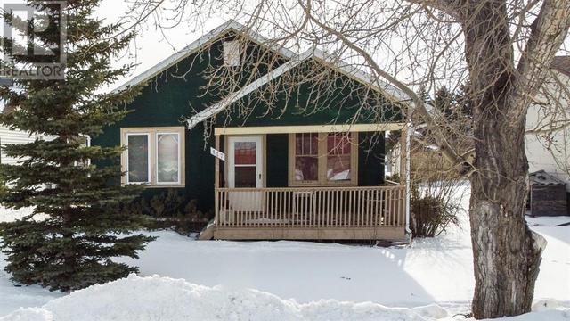 117 1st Ave Se, House detached with 3 bedrooms, 1 bathrooms and 6 parking in Falher AB | Image 14