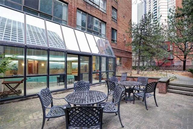 504 - 633 Bay St, Condo with 2 bedrooms, 1 bathrooms and 1 parking in Toronto ON | Image 19