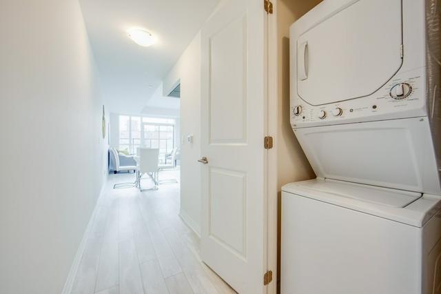 413 - 1630 Queen St E, Condo with 1 bedrooms, 1 bathrooms and 0 parking in Toronto ON | Image 2