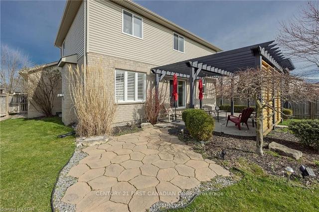 1184 Thornley Ave, House detached with 4 bedrooms, 4 bathrooms and 6 parking in London ON | Image 29