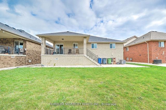 3133 Leisure Cres, House detached with 3 bedrooms, 3 bathrooms and 4 parking in Windsor ON | Image 35