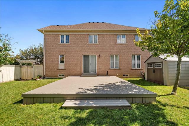 2074 Bridle Rd, House detached with 4 bedrooms, 4 bathrooms and 6 parking in Oshawa ON | Image 27