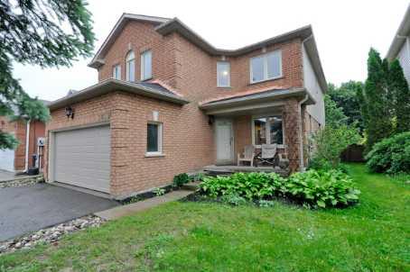 1013 Deer Valley Dr, House detached with 4 bedrooms, 4 bathrooms and 4 parking in Oshawa ON | Image 1