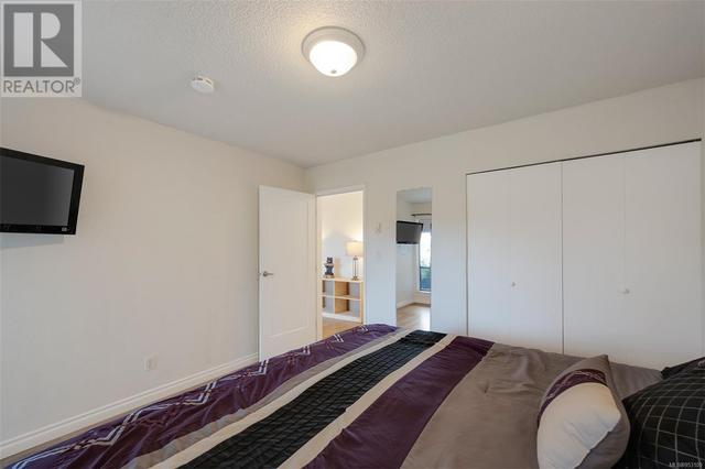 105 - 3277 Glasgow Ave, Condo with 1 bedrooms, 1 bathrooms and 1 parking in Saanich BC | Image 19